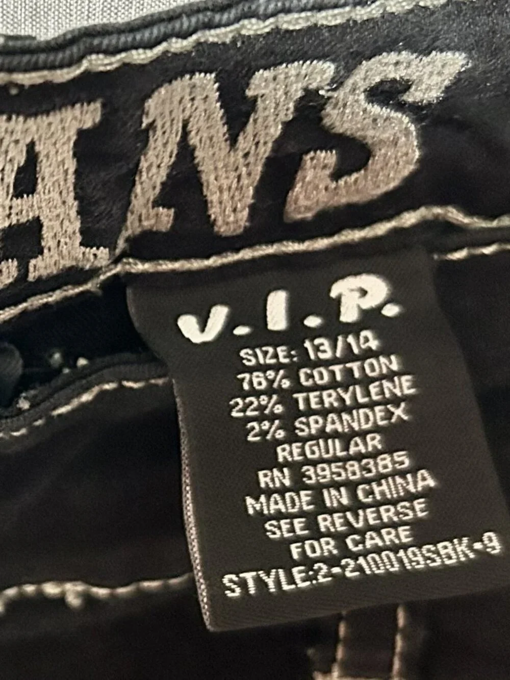 VIP Jeans - Picture 2 of 2